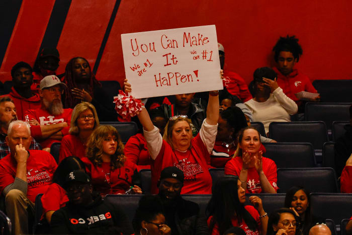 Homewood-Flossmoor New Trier Illinois boys basketball March 8 2024 Nate Latsch 26661